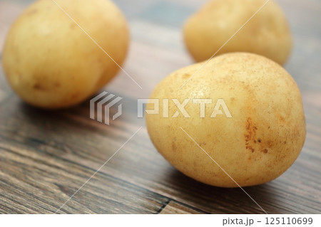 125110699