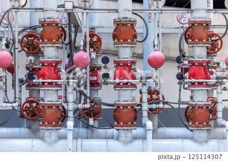 Water pipes water pump valves in power substations to supply water in industrial estates, Water pipes, Water transportation systems clean water pipes. 125114307