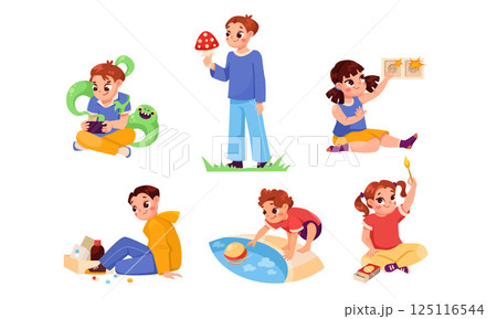 Childhood Fears with Little Kid Character Afraid of Clown, Darkness, Monster and Spider Vector Set 125116544