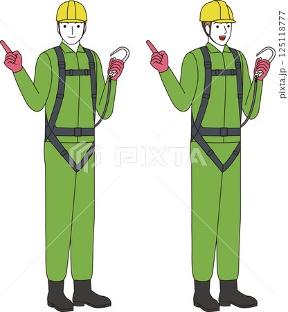 フルハーネスとランヤードをつけた現場工事作業員。笑顔の男性 125118777