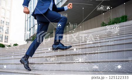 現代的な成功コンセプト、進歩と成長を示すビジュアル 125122333