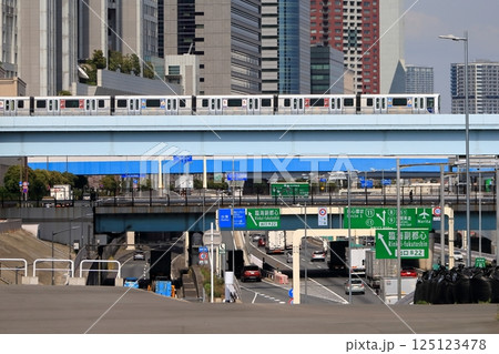 新交通ゆりかもめ 125123478