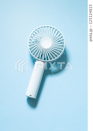ハンディファン　携帯扇風機 125124813