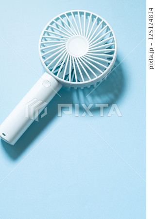ハンディファン　携帯扇風機 125124814
