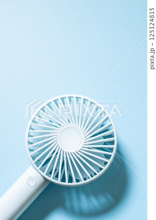 ハンディファン　携帯扇風機 125124815