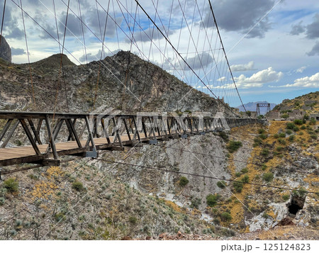 メキシコ・マピニ村　オエハラ鉱山 125124823