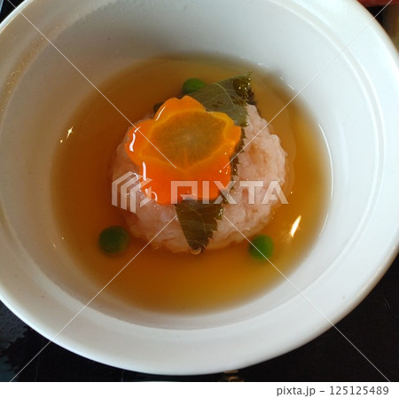 和食御膳　いろいろな料理 125125489