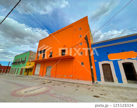 メキシコ・オエハラ鉱山で栄えたマピニ村 メキシコ・オエハラ鉱山で栄えたマピニ村 125128324