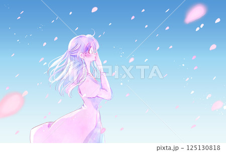 泣いて驚く女性　横側　風　桜吹雪 125130818
