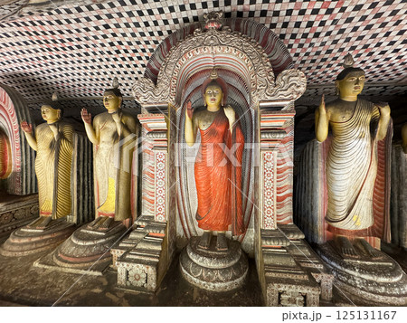 ダンブッラ石窟寺院、第2窟、世界遺産 ダンブッラ石窟寺院、第2窟、世界遺産 125131167