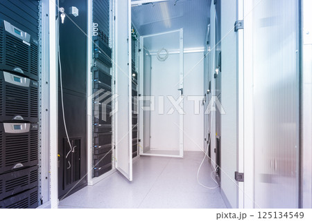 Server room with a row of server racks 125134549