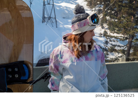 snowboarding 125136525