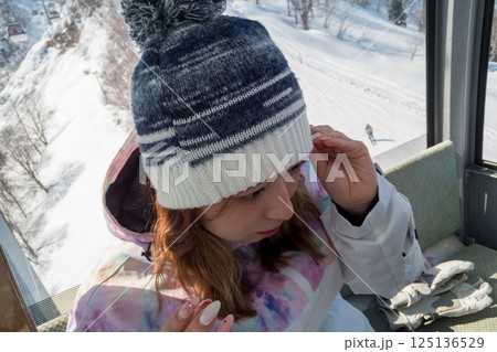 snowboarding 125136529