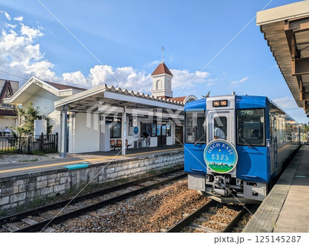 小海線 野辺山駅 駅名標 駅舎 ハイレール1375 キハ110 125145287