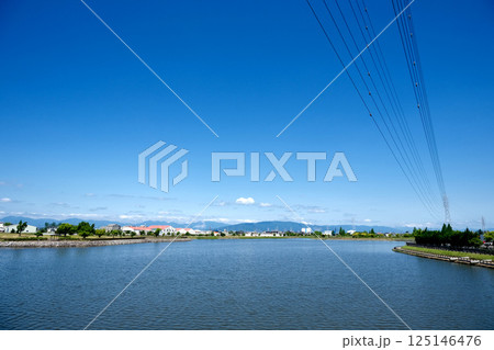 愛知県弥富市_三ツ又池公園から北側風景2_2024年6月 125146476