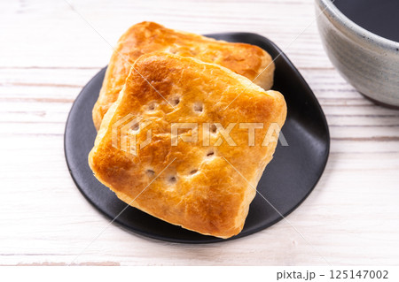 くるみ餡パイ 125147002