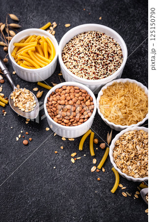 Various gluten free cereals and groats 125150790