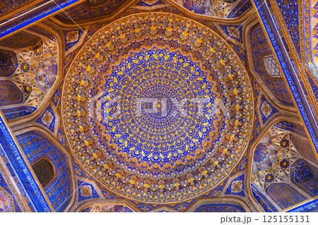 Detailed geometrical designs in azure and gold 125155131