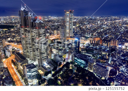 【夜景100選】東京都庁展望室からの夜景 125155752