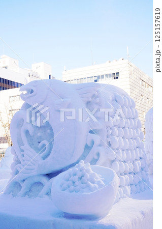 冬の風物詩 さっぽろ雪まつり大通会場の風景 冬の風物詩 さっぽろ雪まつり大通会場の風景 125157619