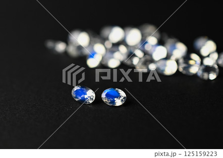 ブルームーンストーンのルース 125159223