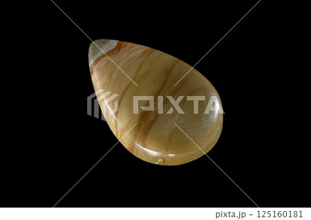 ピクチャー・ジャスパー 風景を宿す石 125160181