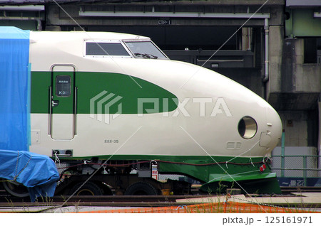 鉄道博物館へ搬入準備中の東北・上越新幹線200系 125161971