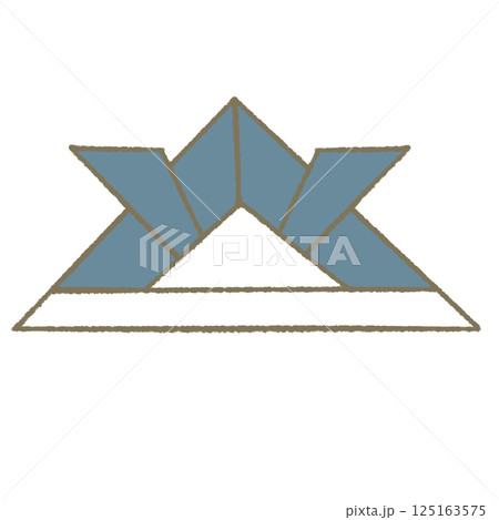 折り紙で作った兜　青 125163575