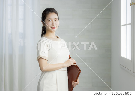 エステティシャン エステティシャン 125163600