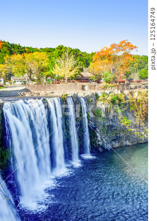 原尻の滝　紅葉 125164749