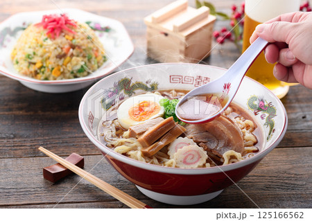 醤油ラーメン 125166562