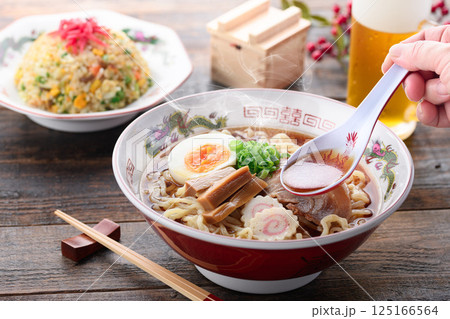 醤油ラーメン 125166564