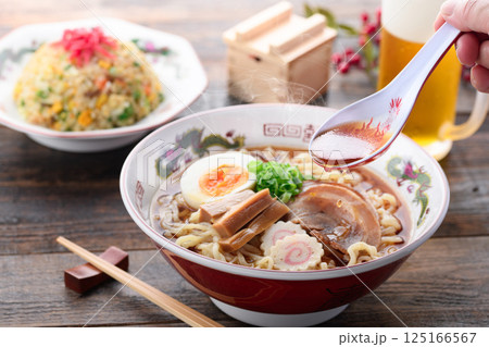 醤油ラーメン 125166567