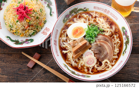 醤油ラーメン 醤油ラーメン 125166572