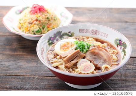 醤油ラーメン 醤油ラーメン 125166579