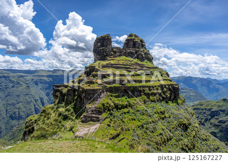 Ancient Inca Ruins of Waqrapukara in the Andean Mountains, Peru 125167227