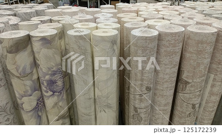 Discover Our Exclusive Stock of Rolls Featuring Elegant Wallpaper Design Options Now Available 125172239