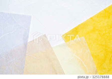 黄色の和紙背景素材 黄色の和紙背景素材 125178888