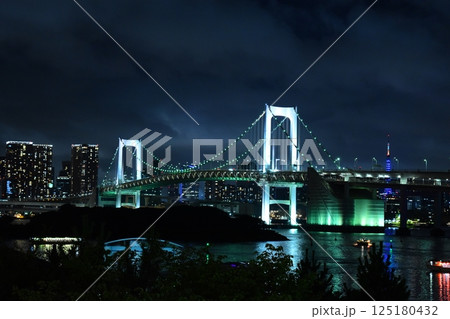 夜のお台場 夜のお台場 125180432