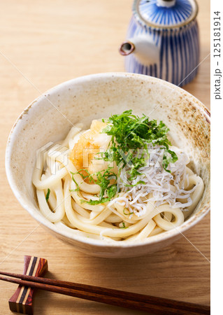 しらすおろしうどん 125181914