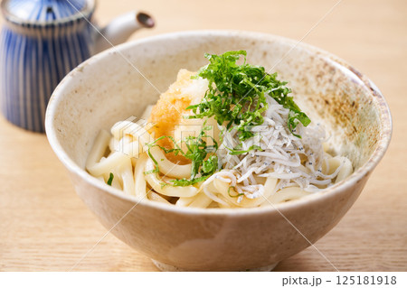 しらすおろしうどん 125181918