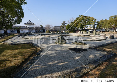 岸和田城・八陣の庭（大阪府岸和田市） 125183869