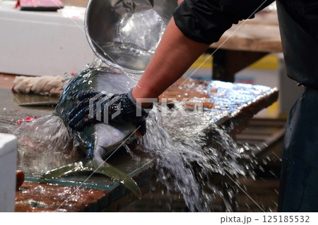 マグロの解体 マグロの解体 125185532