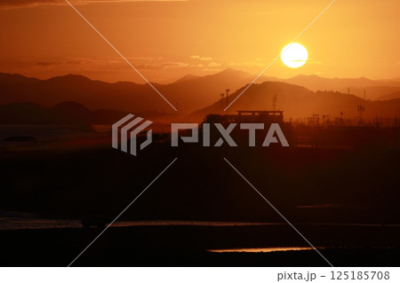 夕日 125185708