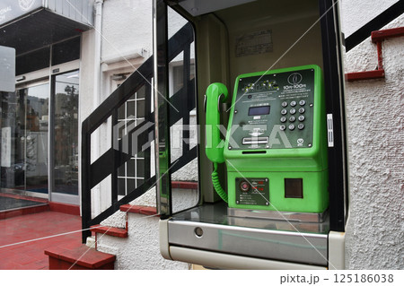 街中の公衆電話_02 街中の公衆電話_02 125186038