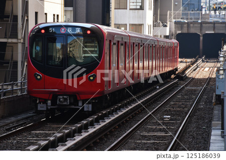 丸の内線東京メトロ_第三軌条方式 125186039