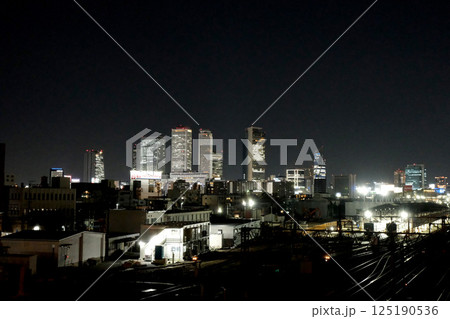愛知県名古屋市中村区_黄金跨線橋から東側風景（夜景）1_2024年4月 125190536