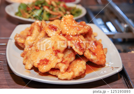 Chinese food. sweet and sour pork fried 125193893