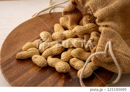 殻付き落花生 125195095