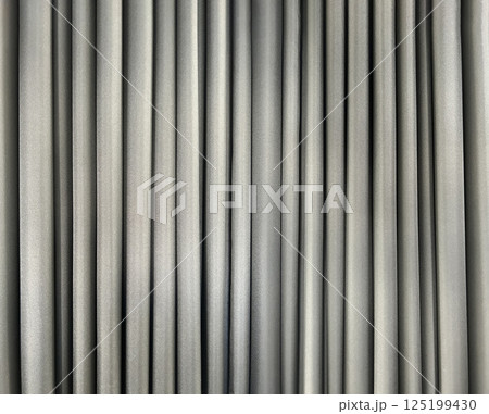 グレーのカーテン 125199430